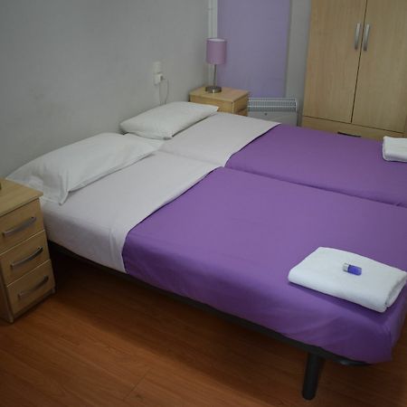 Hostal Mimi Las Ramblas Barselona Dış mekan fotoğraf