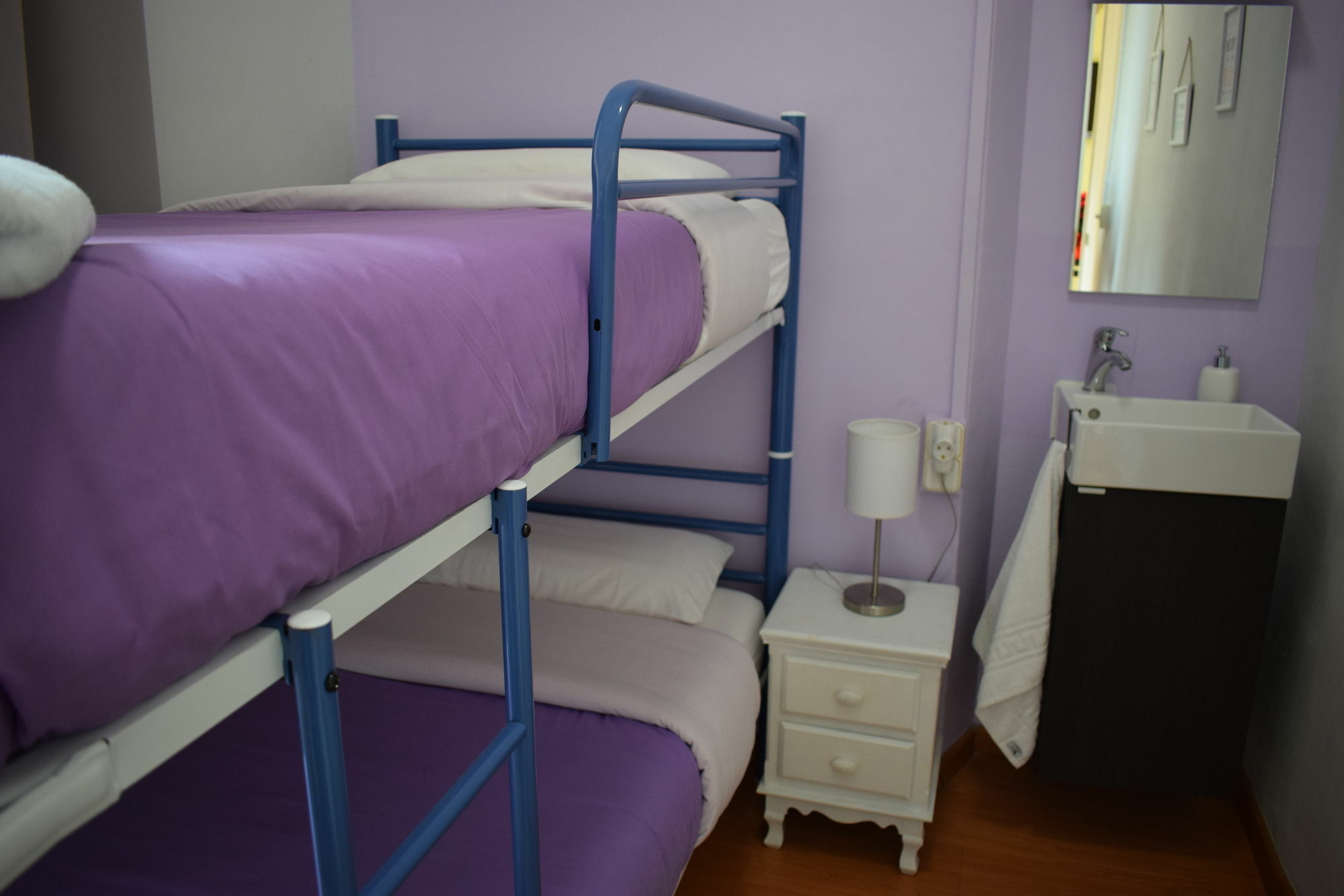 Hostal Mimi Las Ramblas Barselona Dış mekan fotoğraf
