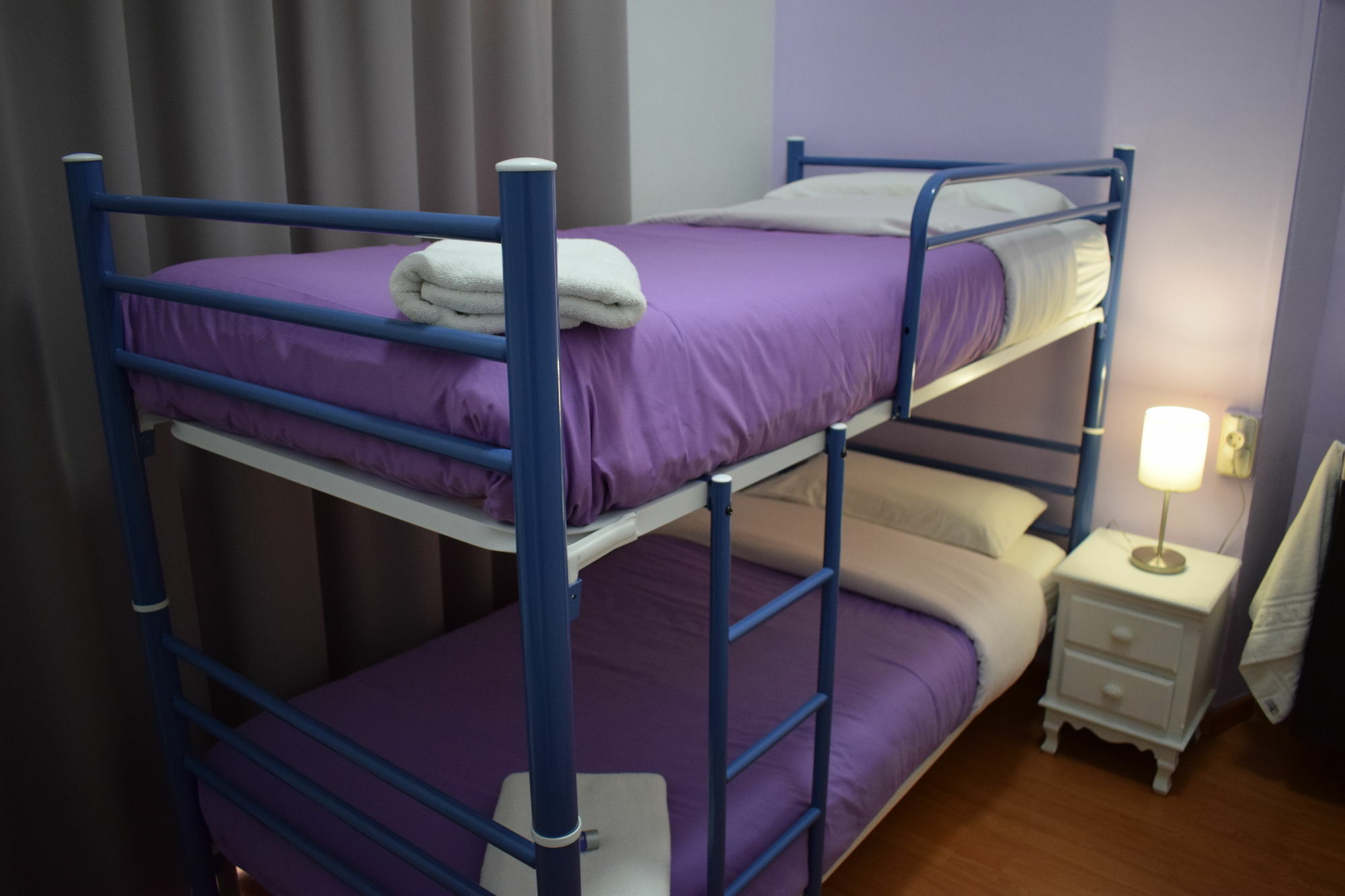 Hostal Mimi Las Ramblas Barselona Dış mekan fotoğraf